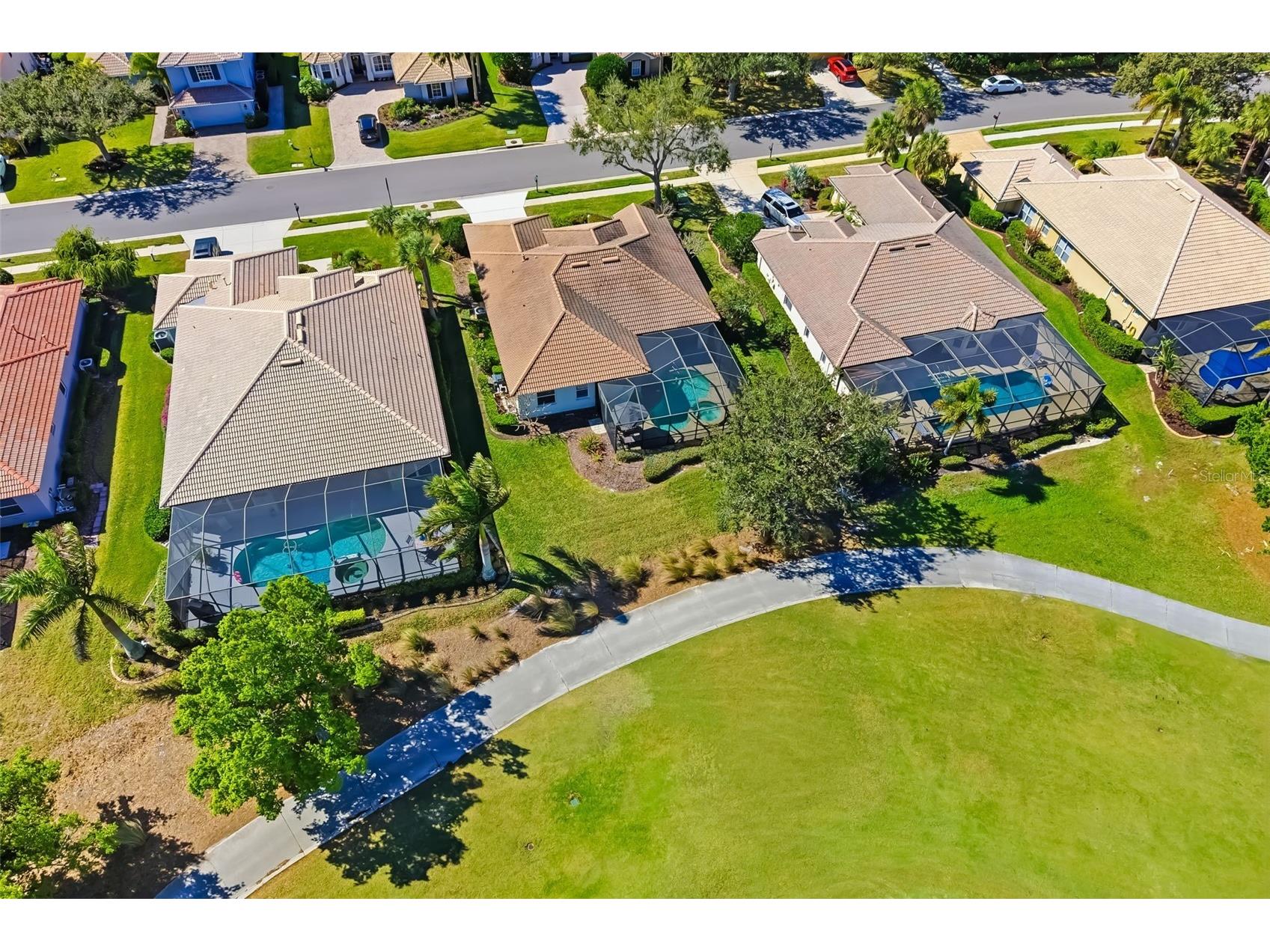 9819 Discovery Terrace Bradenton FL 34212 - 1ST HOLE GOLF COURSE POND A4683912 image53