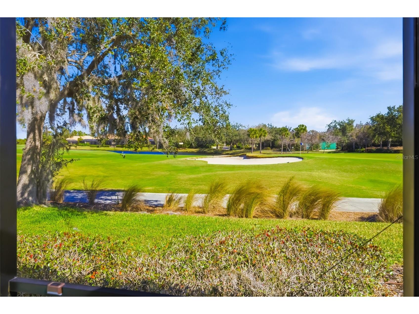 9819 Discovery Terrace Bradenton FL 34212 - 1ST HOLE GOLF COURSE POND A4683912 image55