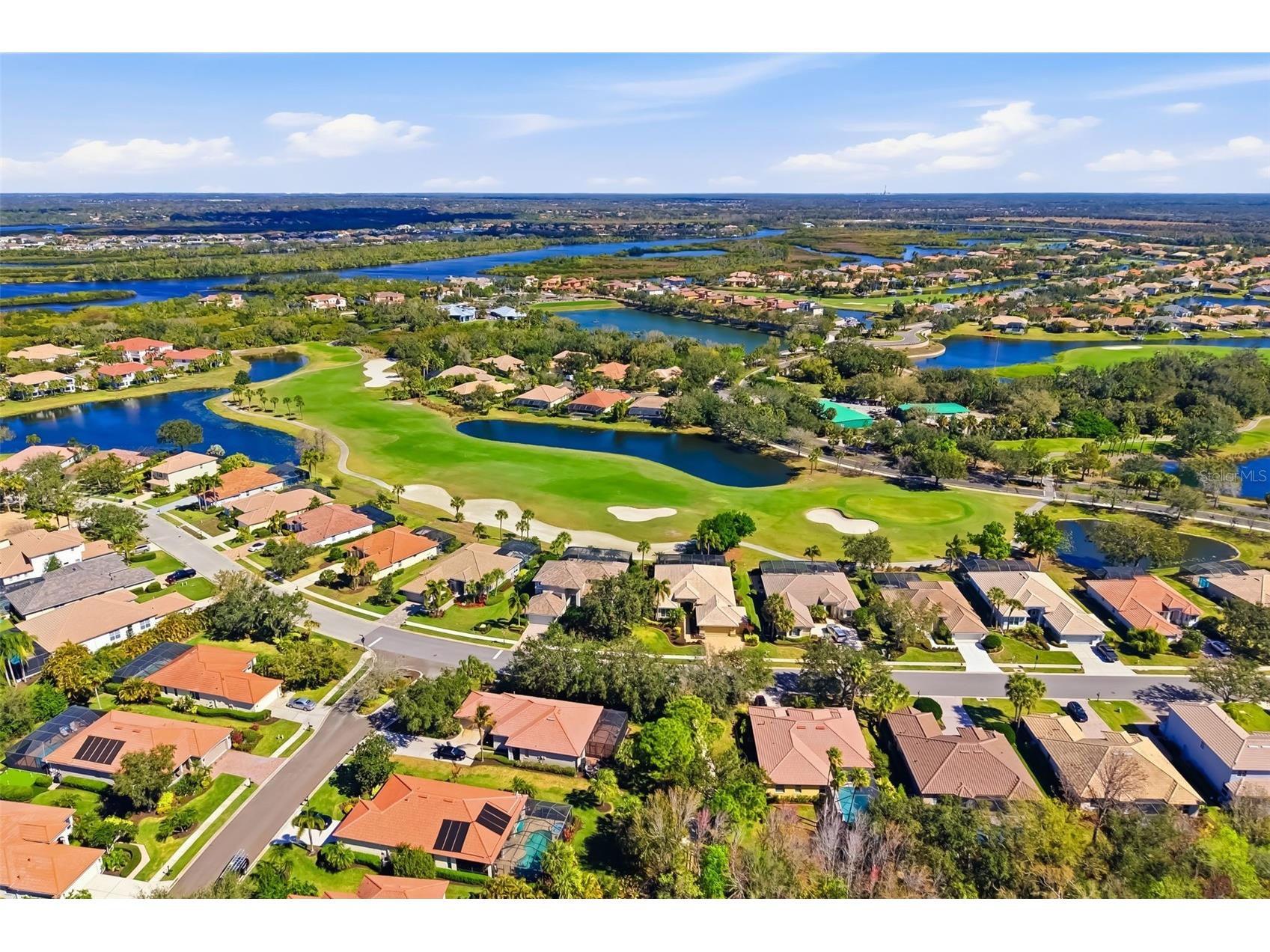 9819 Discovery Terrace Bradenton FL 34212 - 1ST HOLE GOLF COURSE POND A4683912 image59