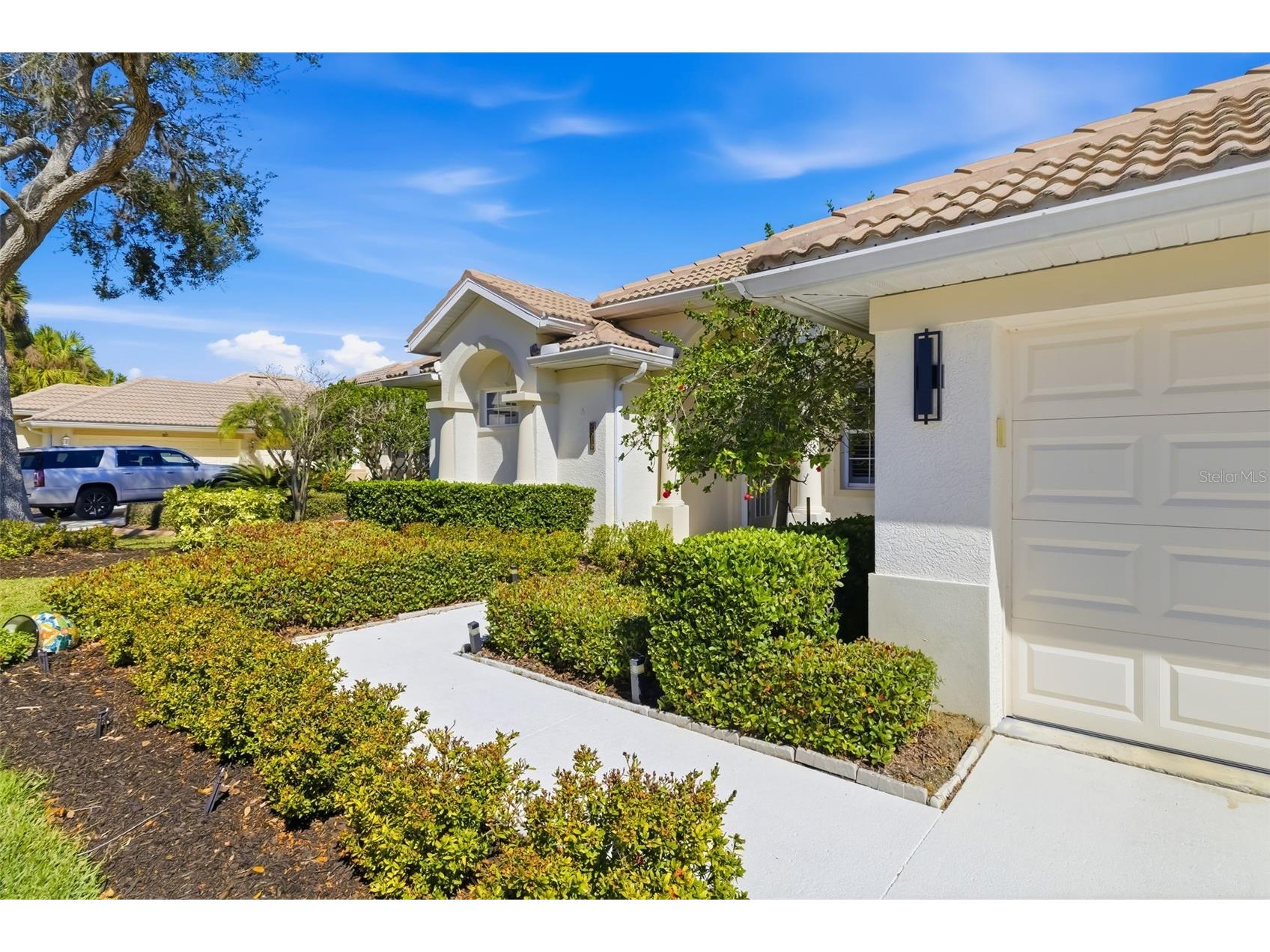 9819 Discovery Terrace Bradenton FL 34212 - 1ST HOLE GOLF COURSE POND A4683912 image62