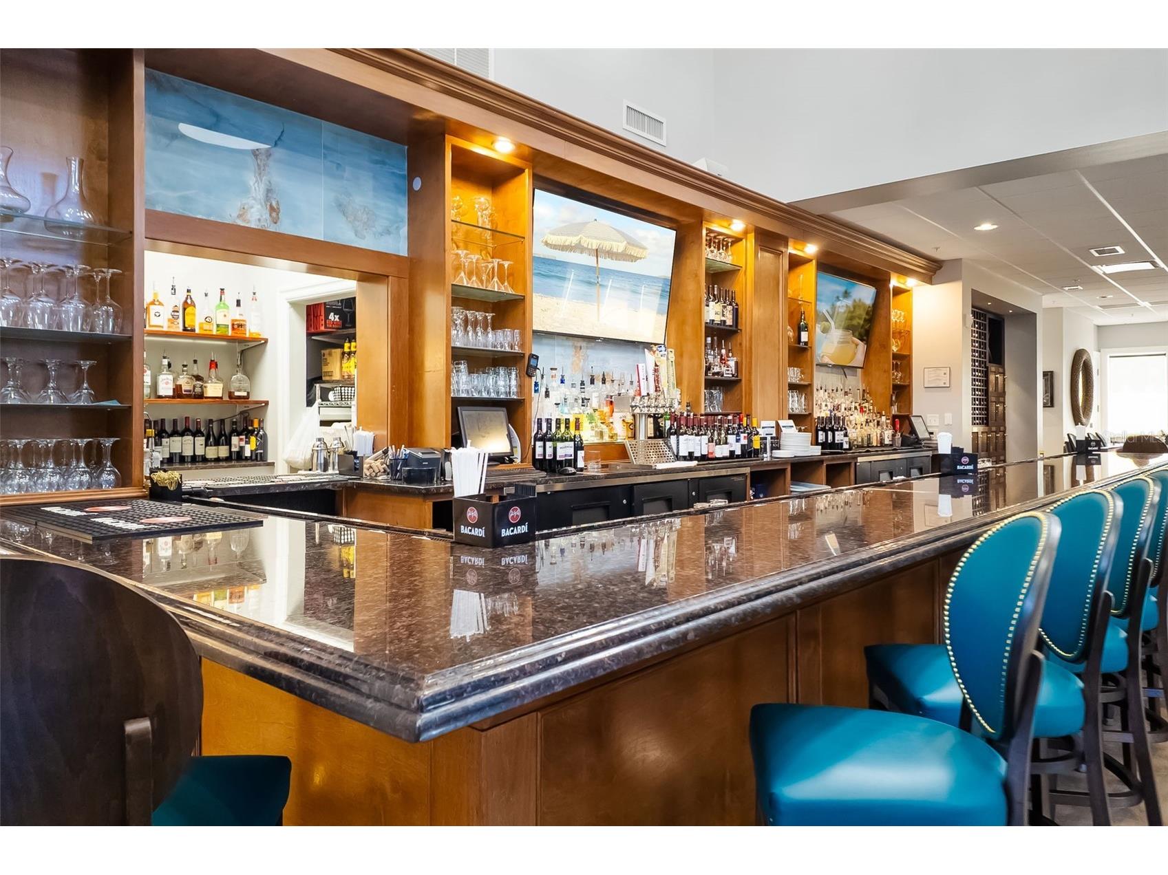 9819 Discovery Terrace Bradenton FL 34212 - 1ST HOLE GOLF COURSE POND A4683912 image72