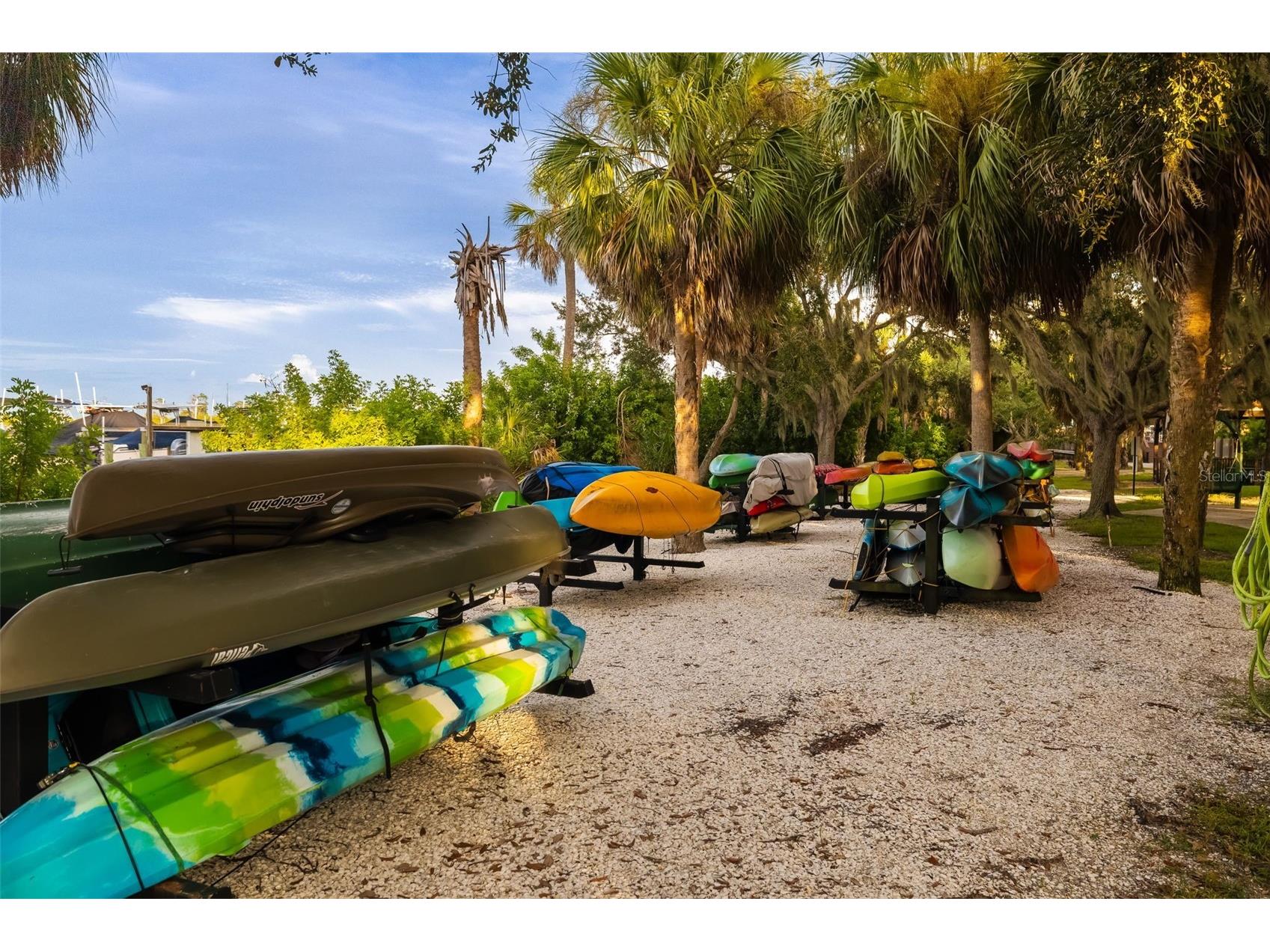 9819 Discovery Terrace Bradenton FL 34212 - 1ST HOLE GOLF COURSE POND A4683912 image77