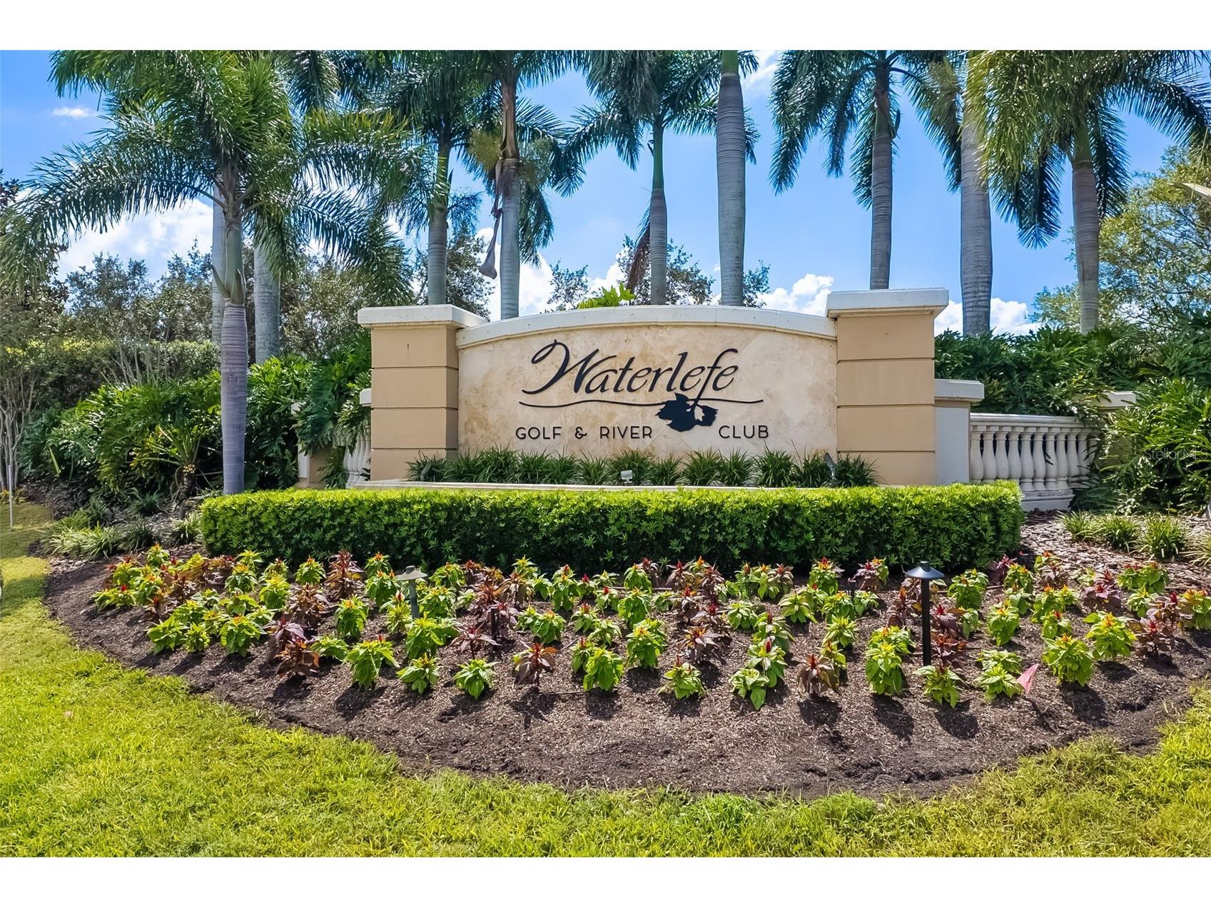 9819 Discovery Terrace Bradenton FL 34212 - 1ST HOLE GOLF COURSE POND A4683912 image84