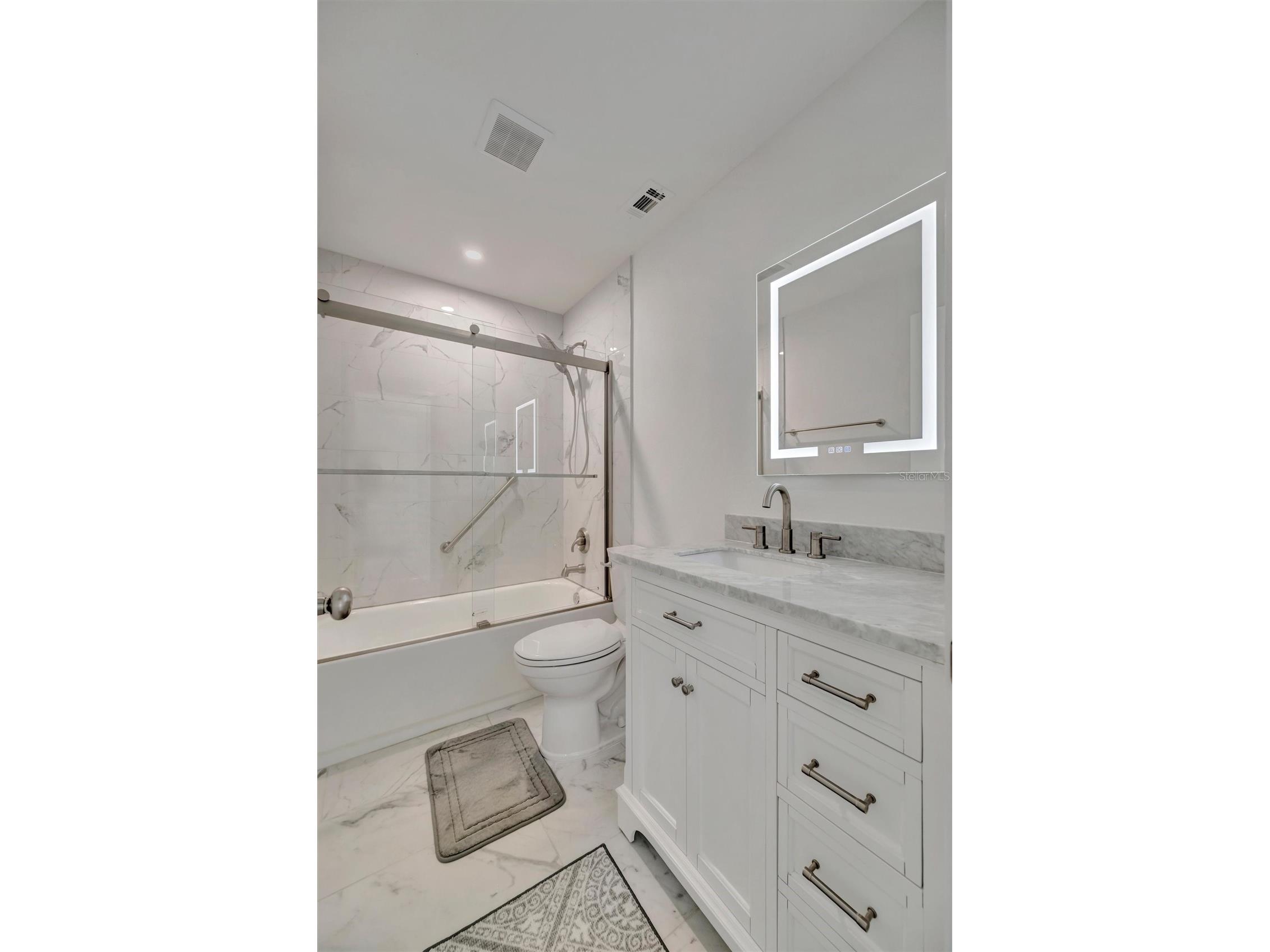 9819 Hernando Court #29-A Bradenton FL 34210 - PALMA SOLA BAY A4686738 image38