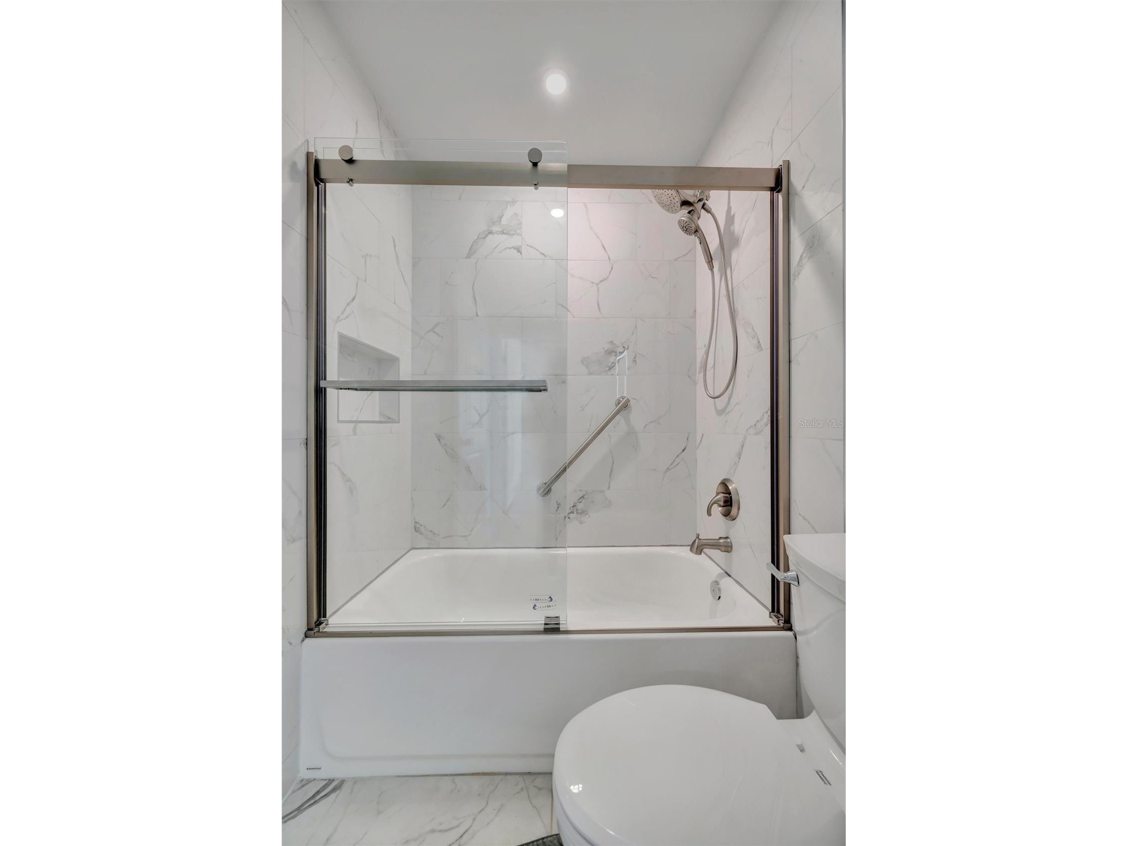 9819 Hernando Court #29-A Bradenton FL 34210 - PALMA SOLA BAY A4686738 image39