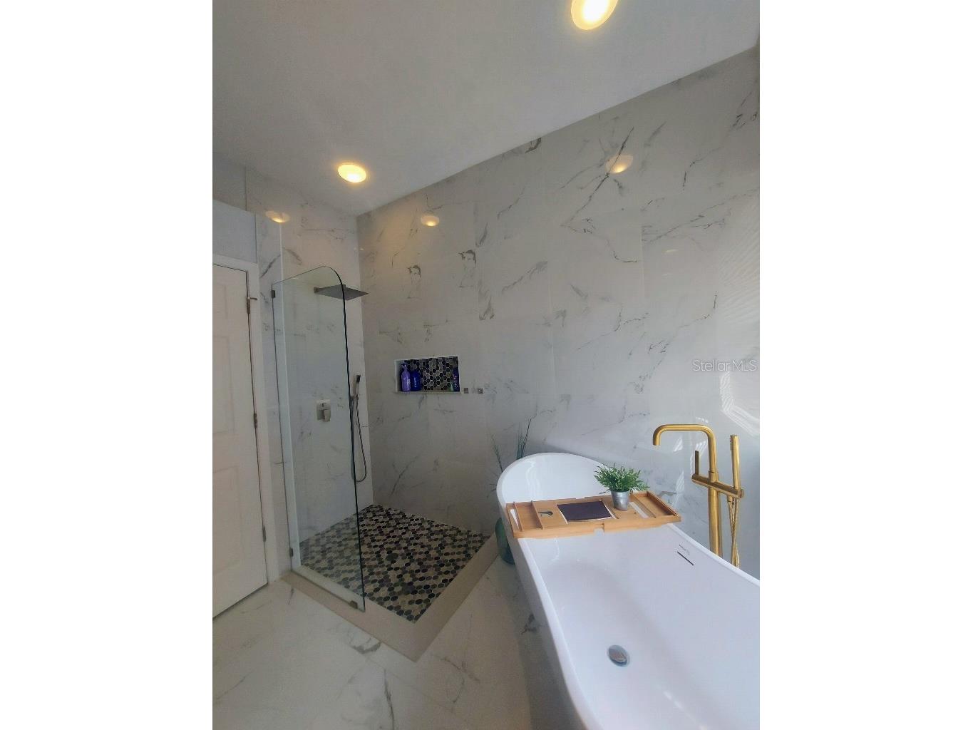 9820 Gretna Green Drive Tampa FL 33626 TB8498890 image18
