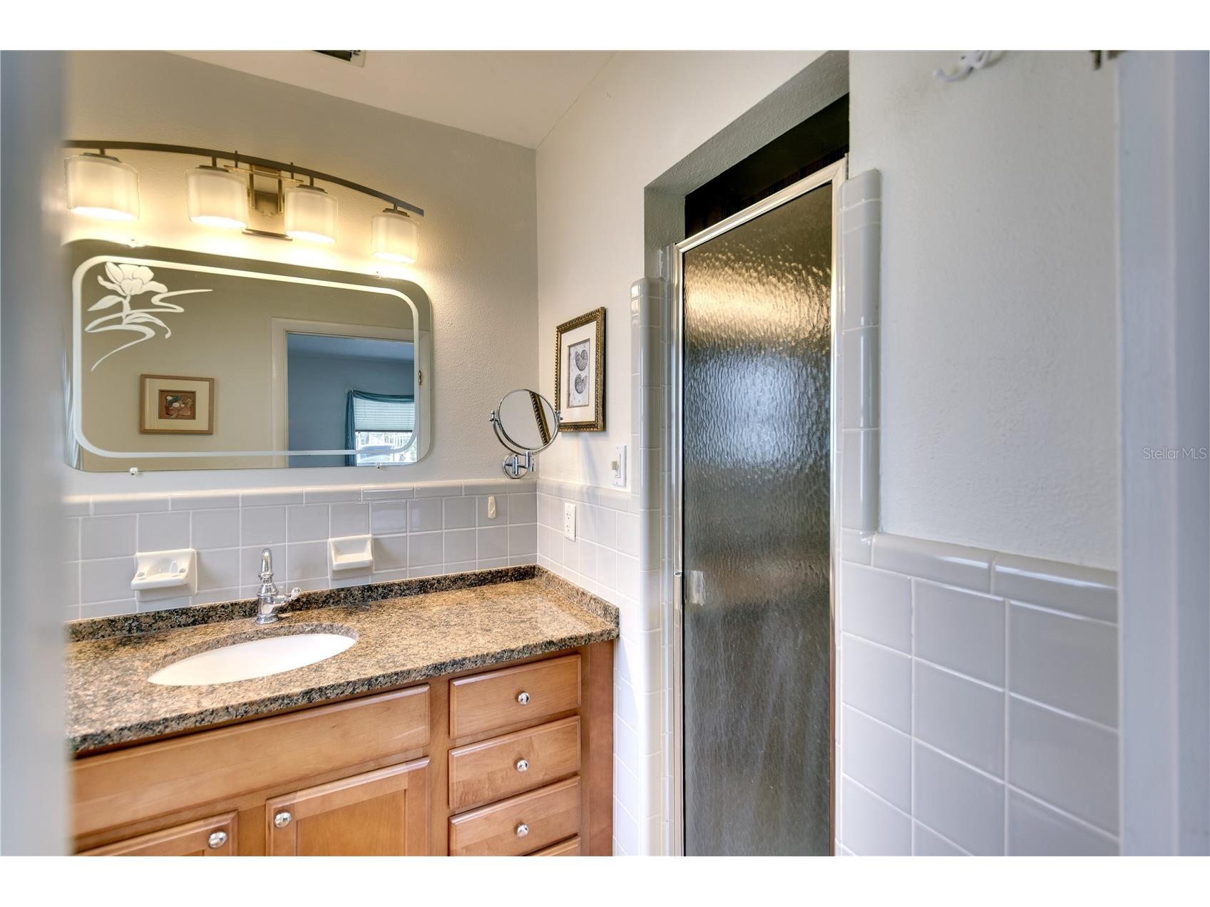 9820 Royal Palm Drive Bradenton FL 34210 A4680979 image16