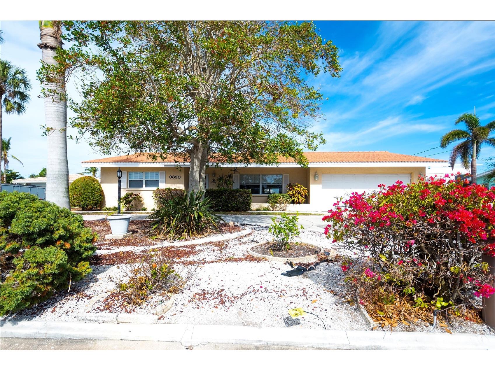 9820 Royal Palm Drive Bradenton FL 34210 A4680979 image28