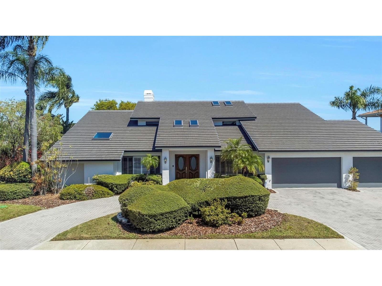 9821 Bay Island Drive Tampa FL 33615 TB8520273 image1