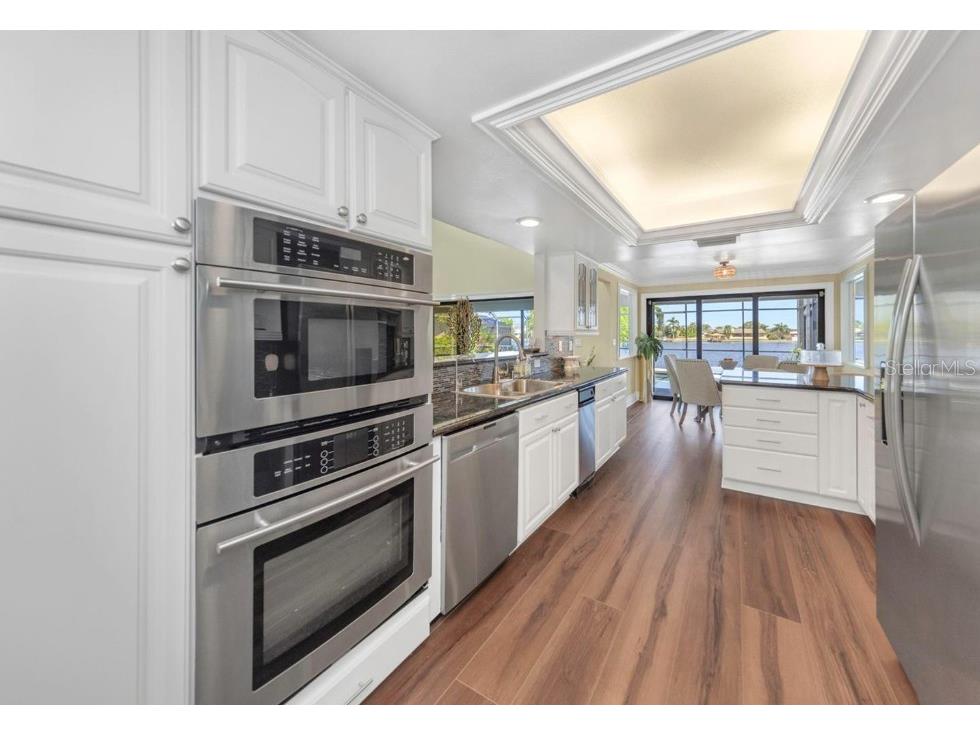 9821 Bay Island Drive Tampa FL 33615 TB8520273 image8