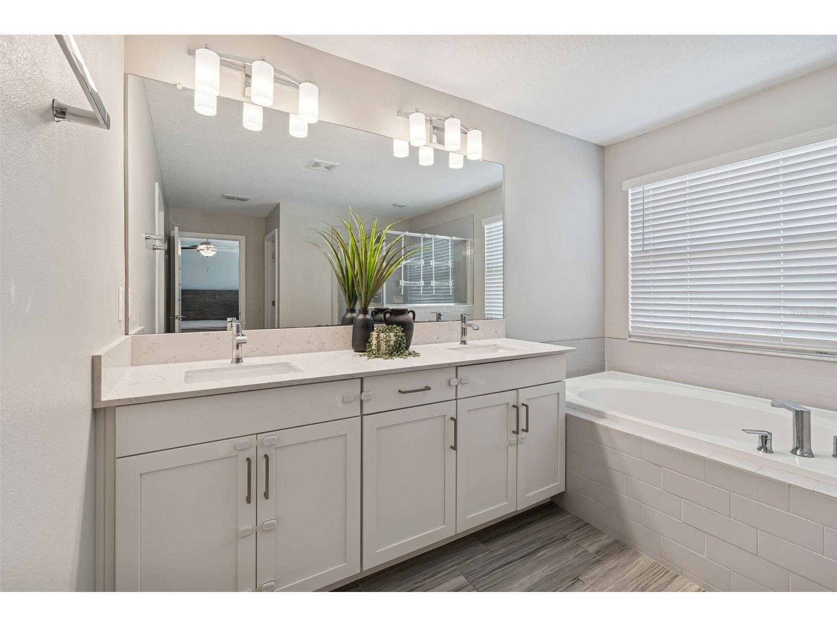 9822 Little Bluestem Drive Land O Lakes FL 34637 TB8480204 image28