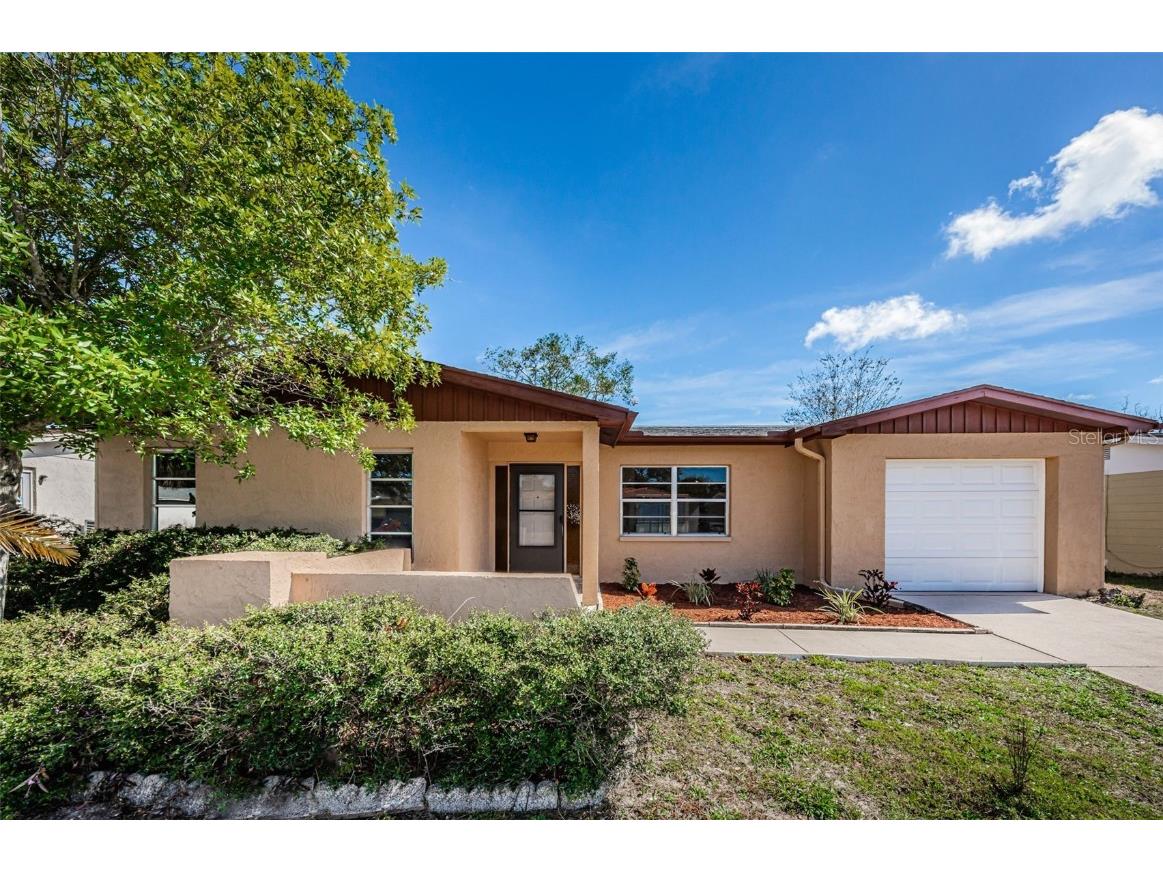 9822 Woodstock Lane Port Richey FL 34668 U8191934 image1