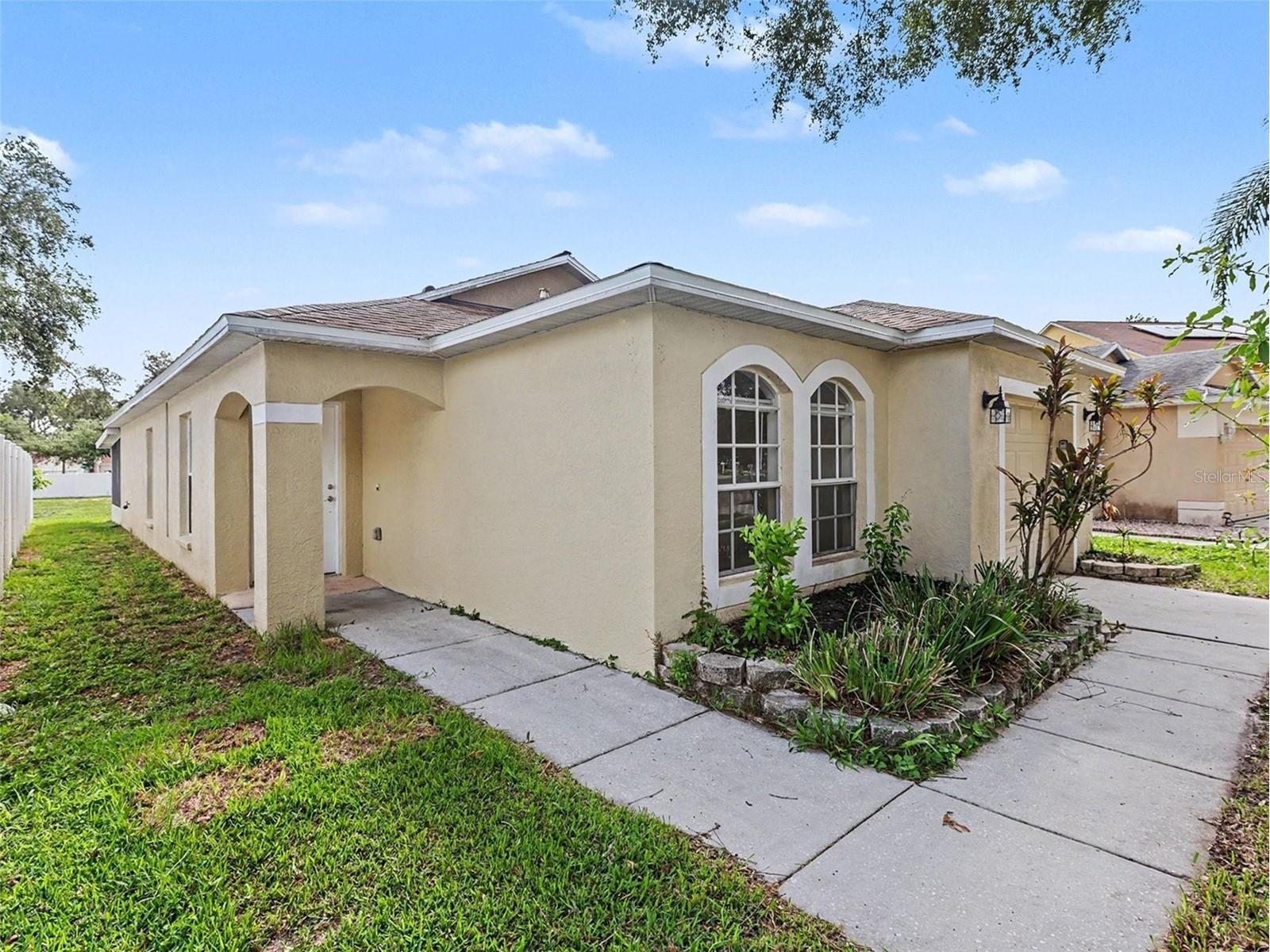 9823 Morris Glen Way Tampa FL 33637 O6412837 image3
