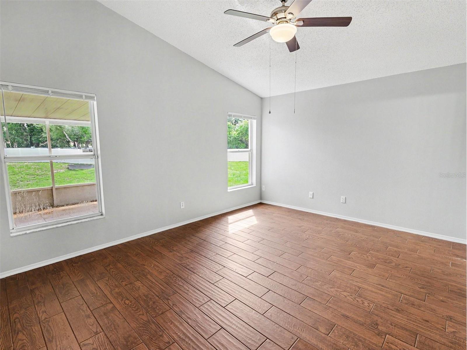 9823 Morris Glen Way Tampa FL 33637 O6412837 image8