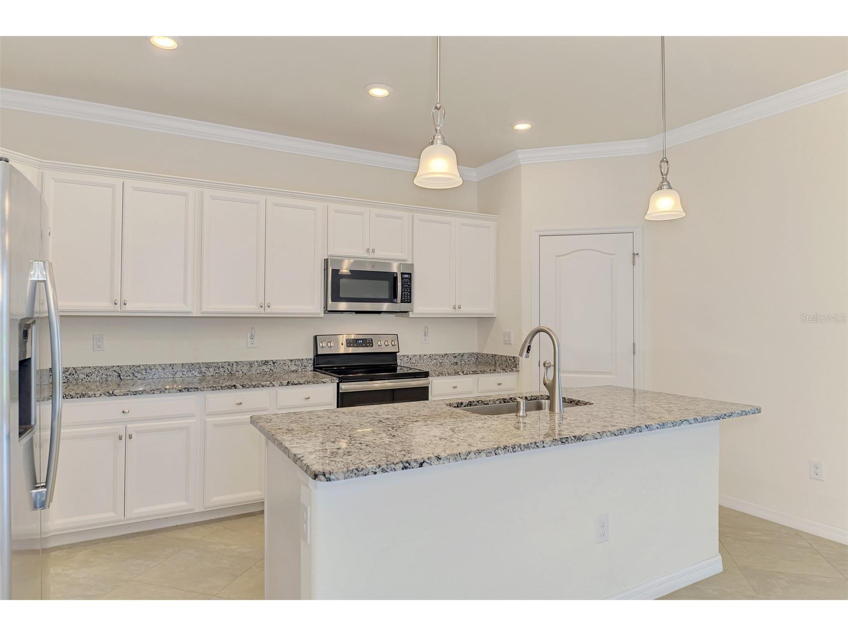 9824 Hilltop Drive Venice FL 34292 N6144955 image29