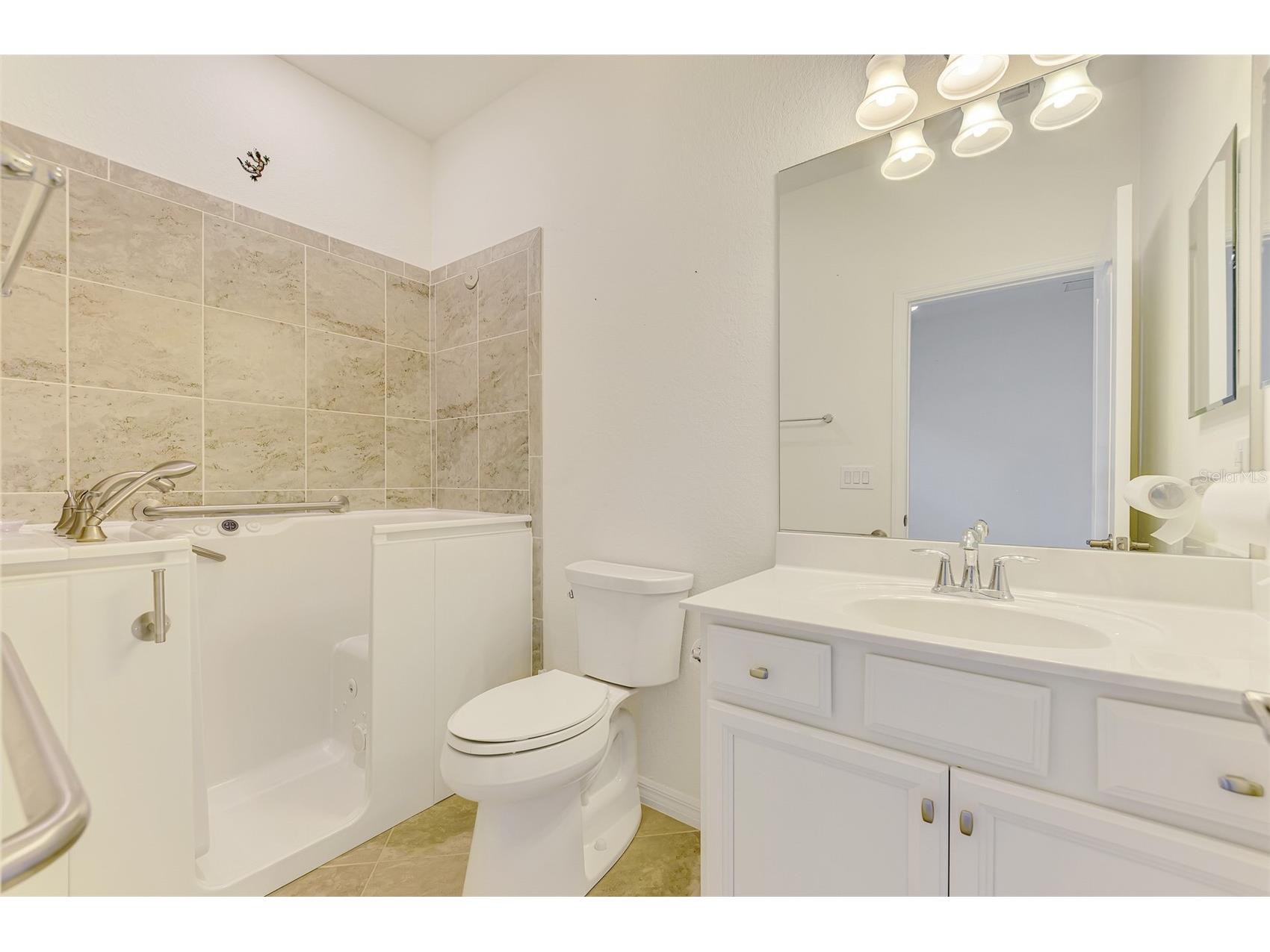 9824 Hilltop Drive Venice FL 34292 N6144955 image49