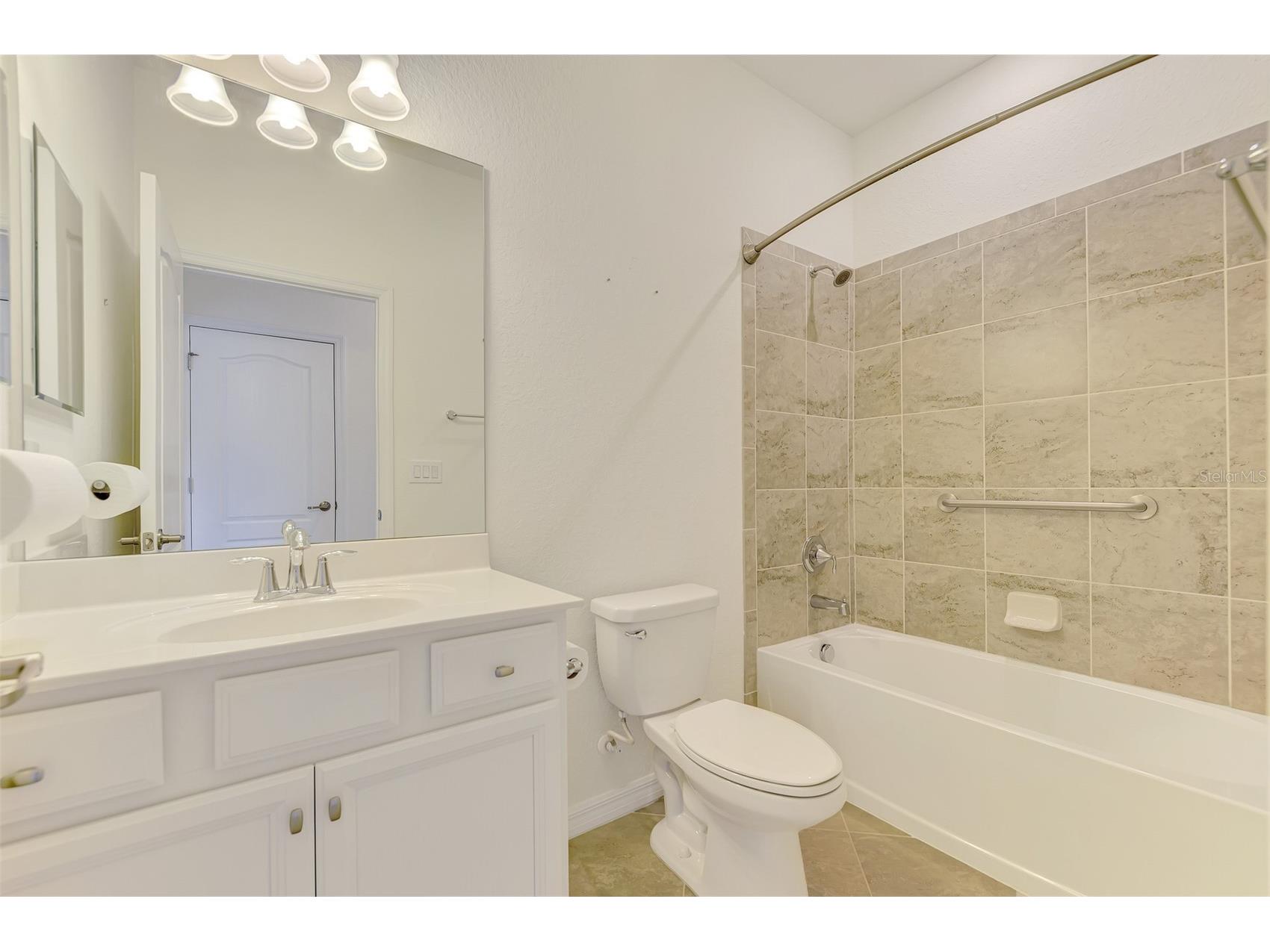 9824 Hilltop Drive Venice FL 34292 N6144955 image53