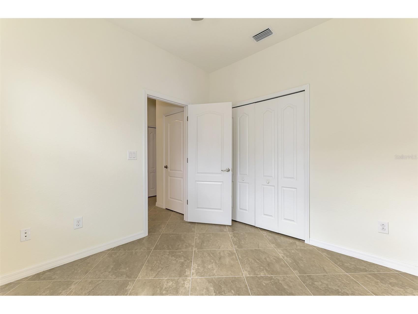 9824 Hilltop Drive Venice FL 34292 N6144955 image56