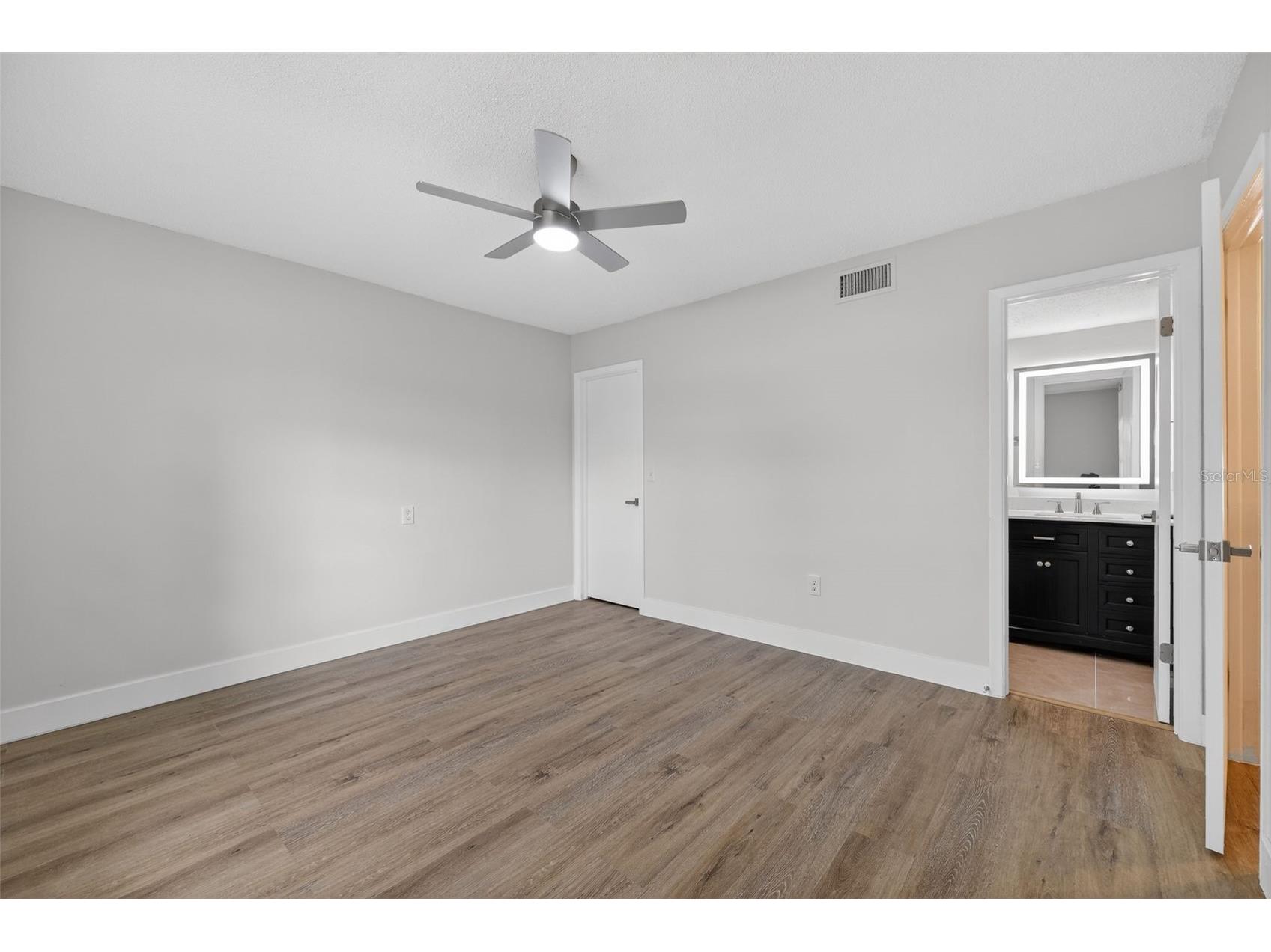 9824 Pocono Street Port Richey FL 34668 O6402016 image11