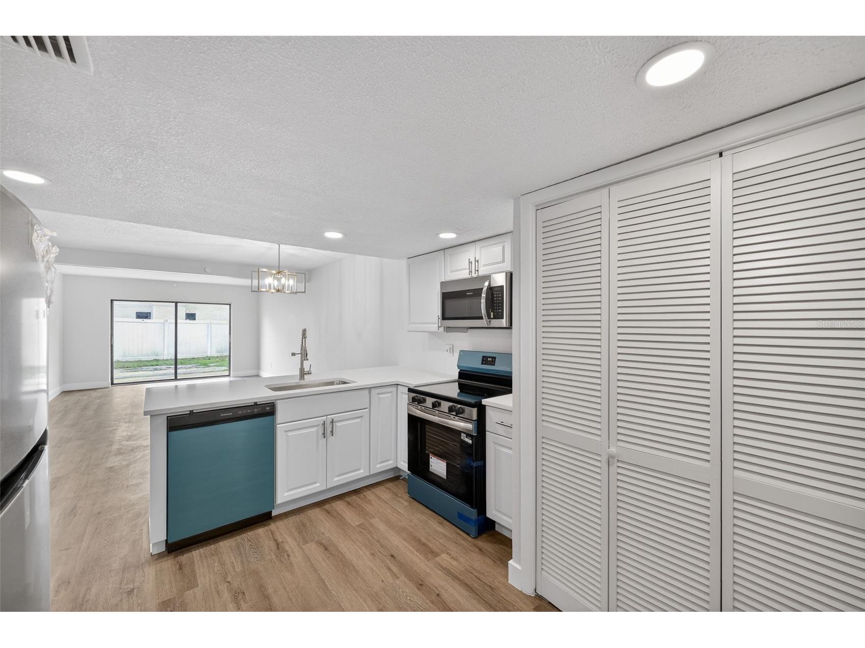 9824 Pocono Street Port Richey FL 34668 O6402016 image8