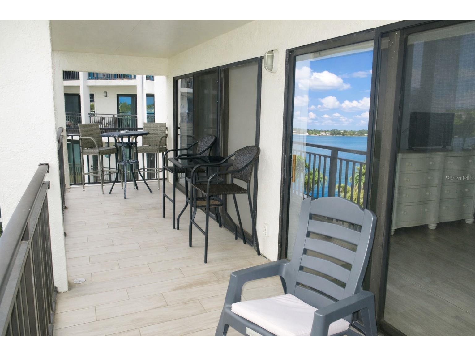 9825 Harrell Avenue #404 Treasure Island FL 33706 - INTRACOASTAL WATERWAY TB8505649 image14