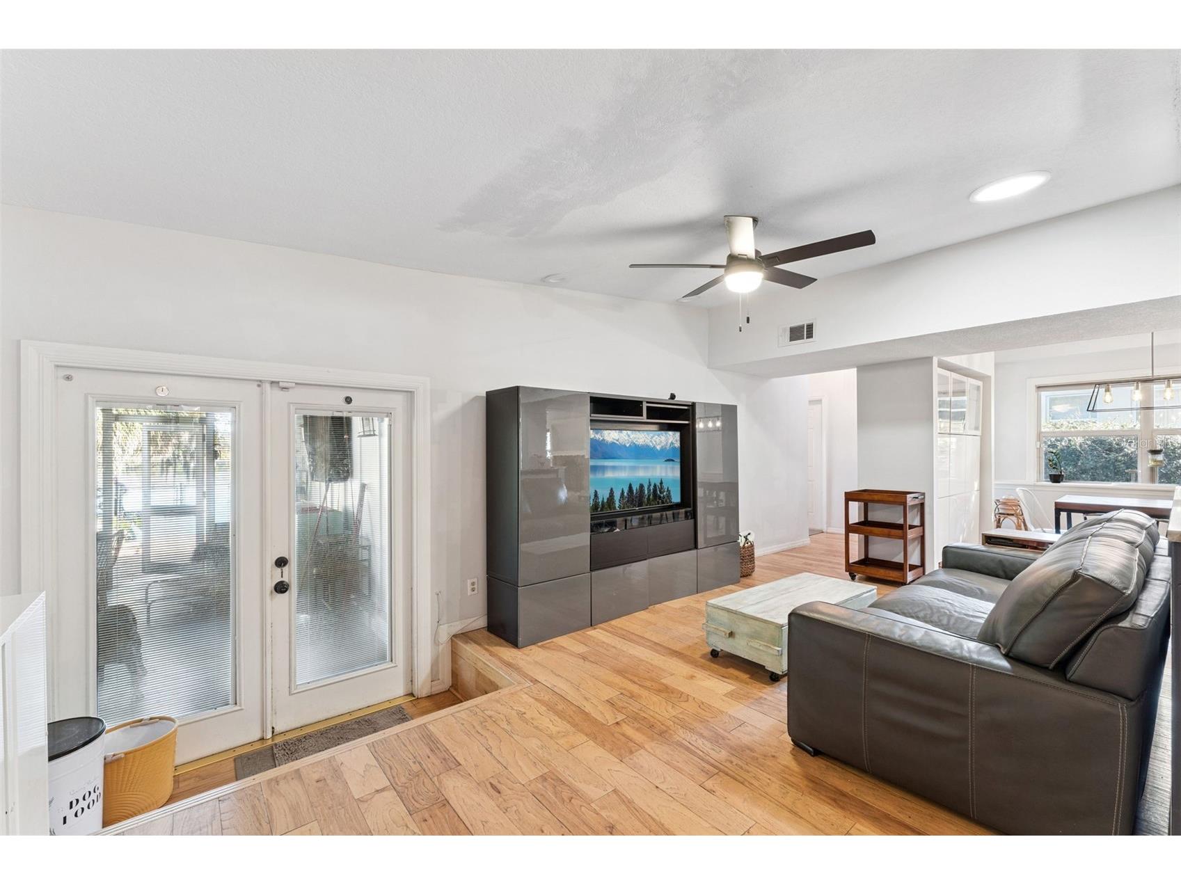 9825 Lake Georgia Drive Orlando FL 32817 - LAKE GEORGIA O6372598 image5