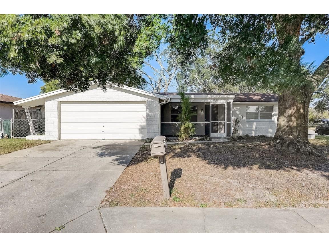 9825 Lakeside Lane Port Richey FL 34668 PR9098393 image1