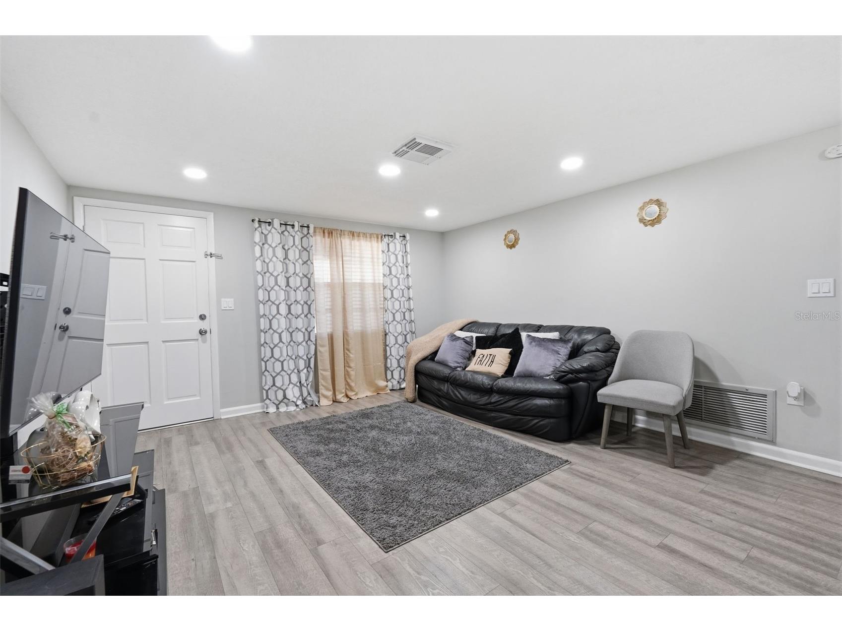 9825 Lakeside Lane Port Richey FL 34668 TB8488695 image16