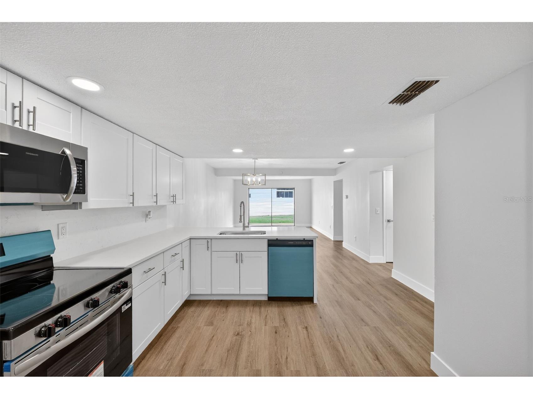 9826 Pocono Street Port Richey FL 34668 O6402021 image6