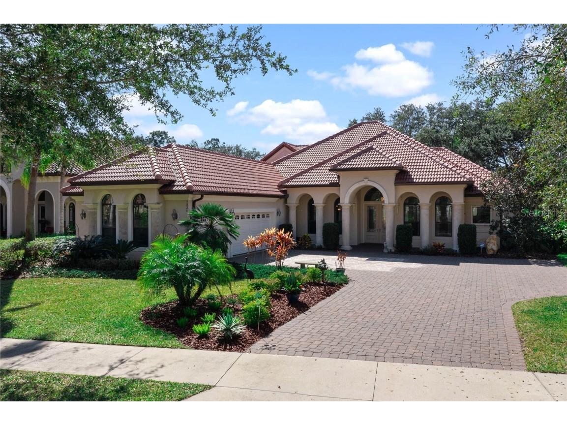 9826 Santa Clara Court Howey In The Hills FL 34737 O6005298 image1