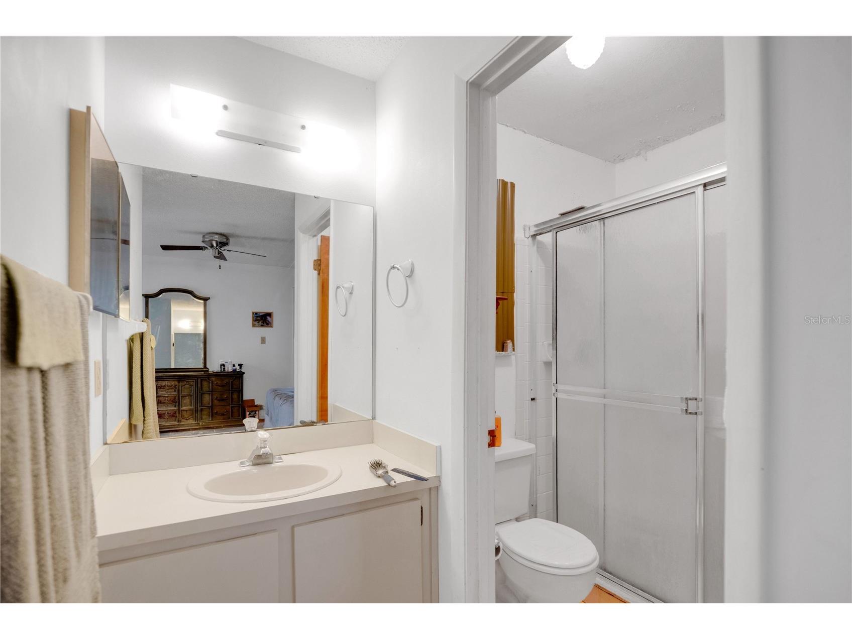 9826 Surrey Ridge Road Orlando FL 32825 O6390088 image8