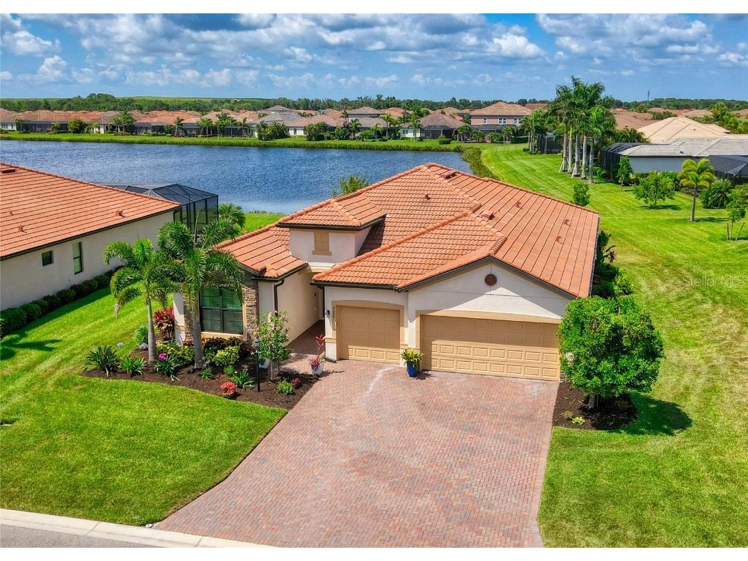 9827 Carnoustie Place Bradenton FL 34211 A4572953 image1