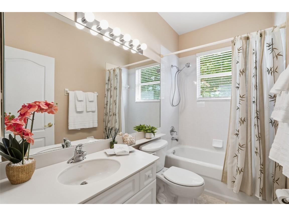 9827 Colonial Walk N Estero FL 33928 A4660504 image28