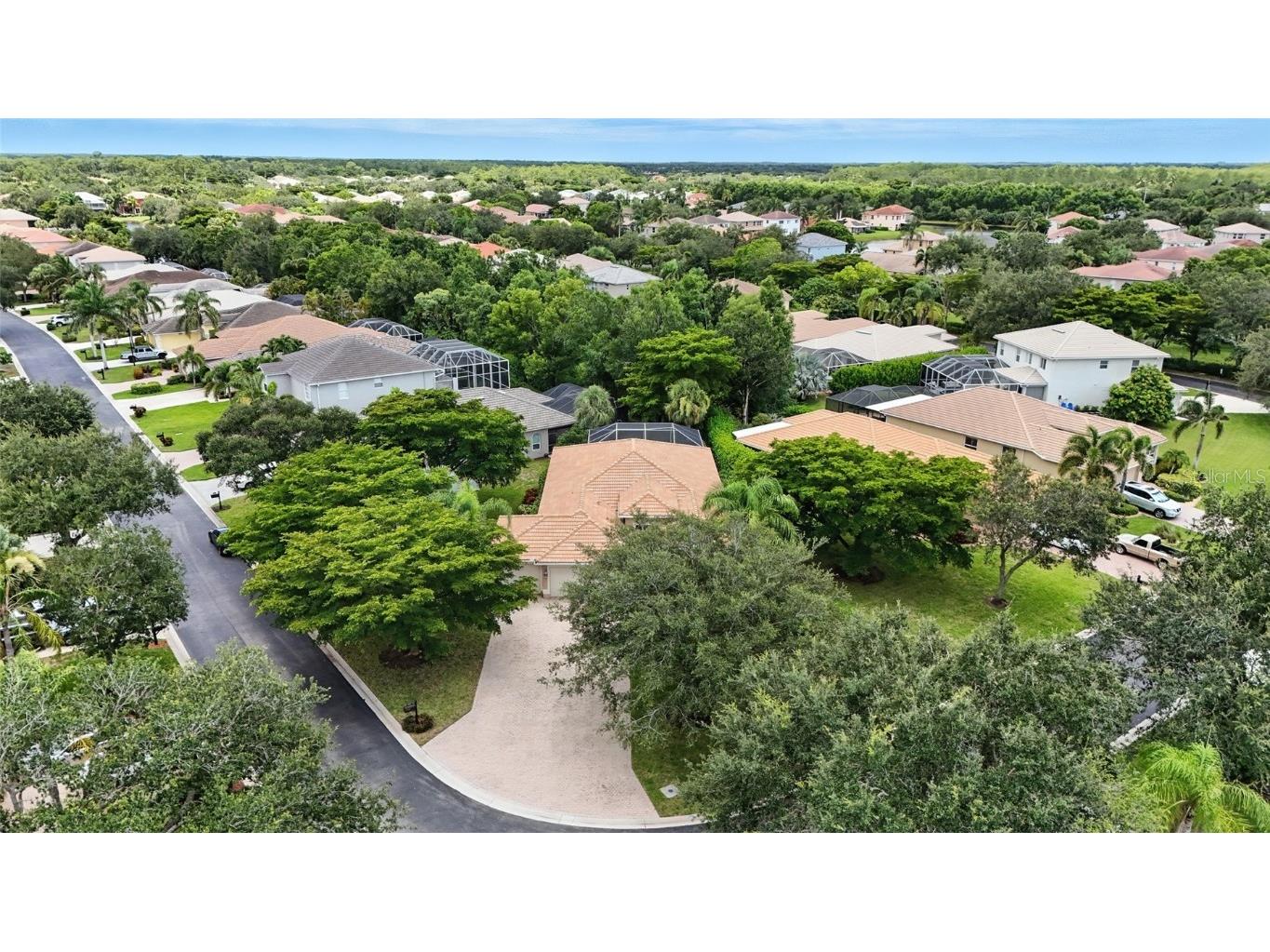 9827 Colonial Walk N Estero FL 33928 A4660504 image3