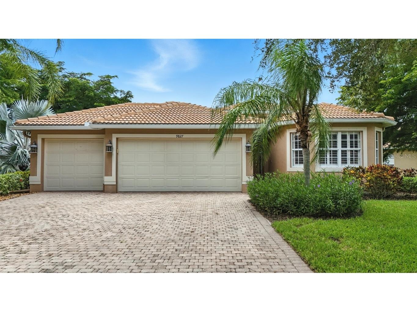 9827 Colonial Walk N Estero FL 33928 A4660504 image4