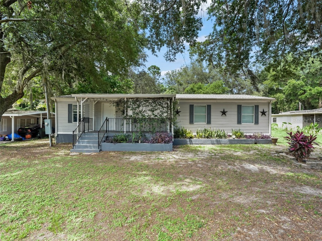 9827 SE Highway 42 Summerfield FL 34491 OM678019 image1