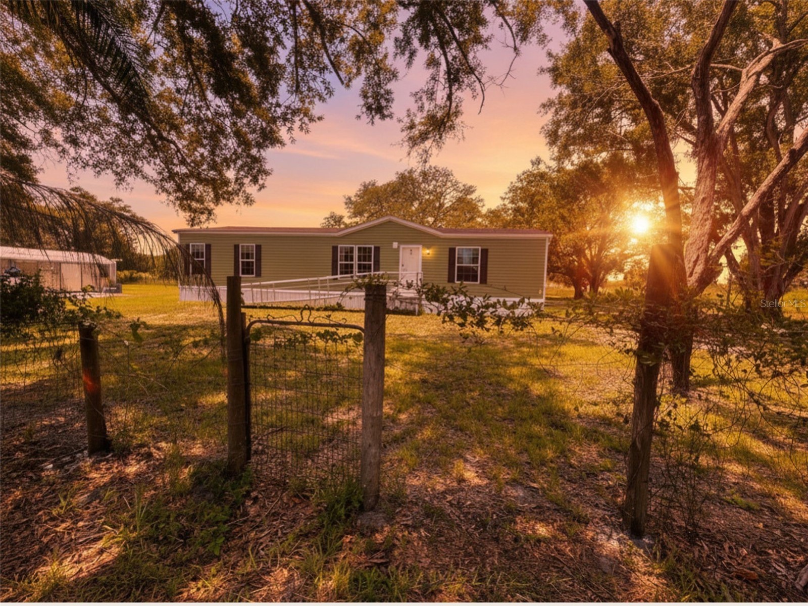 9827 SE Hoth Road Arcadia FL 34266 A4694213 image2