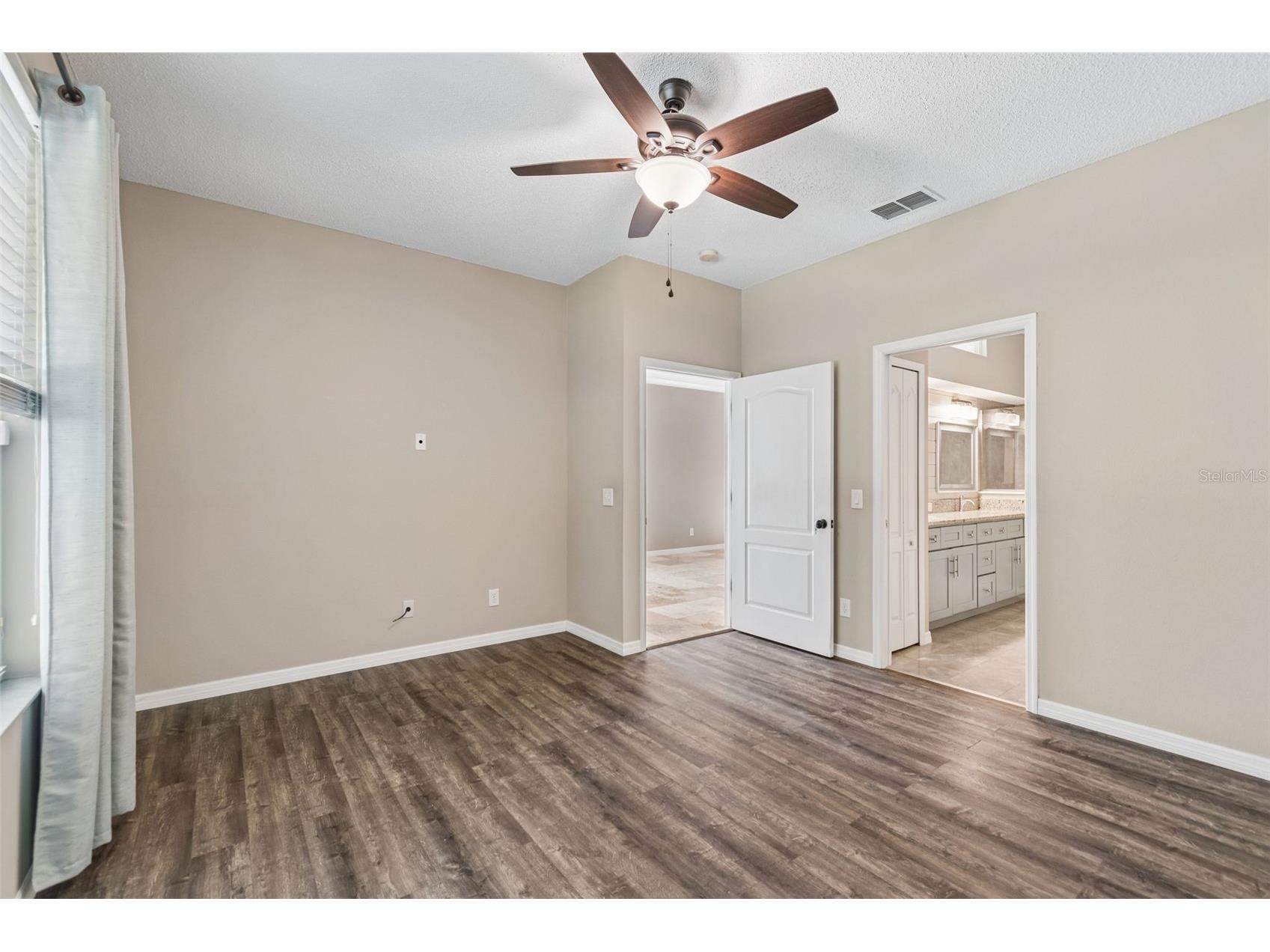 9828 Bridgeton Drive Tampa FL 33626 TB8523952 image31
