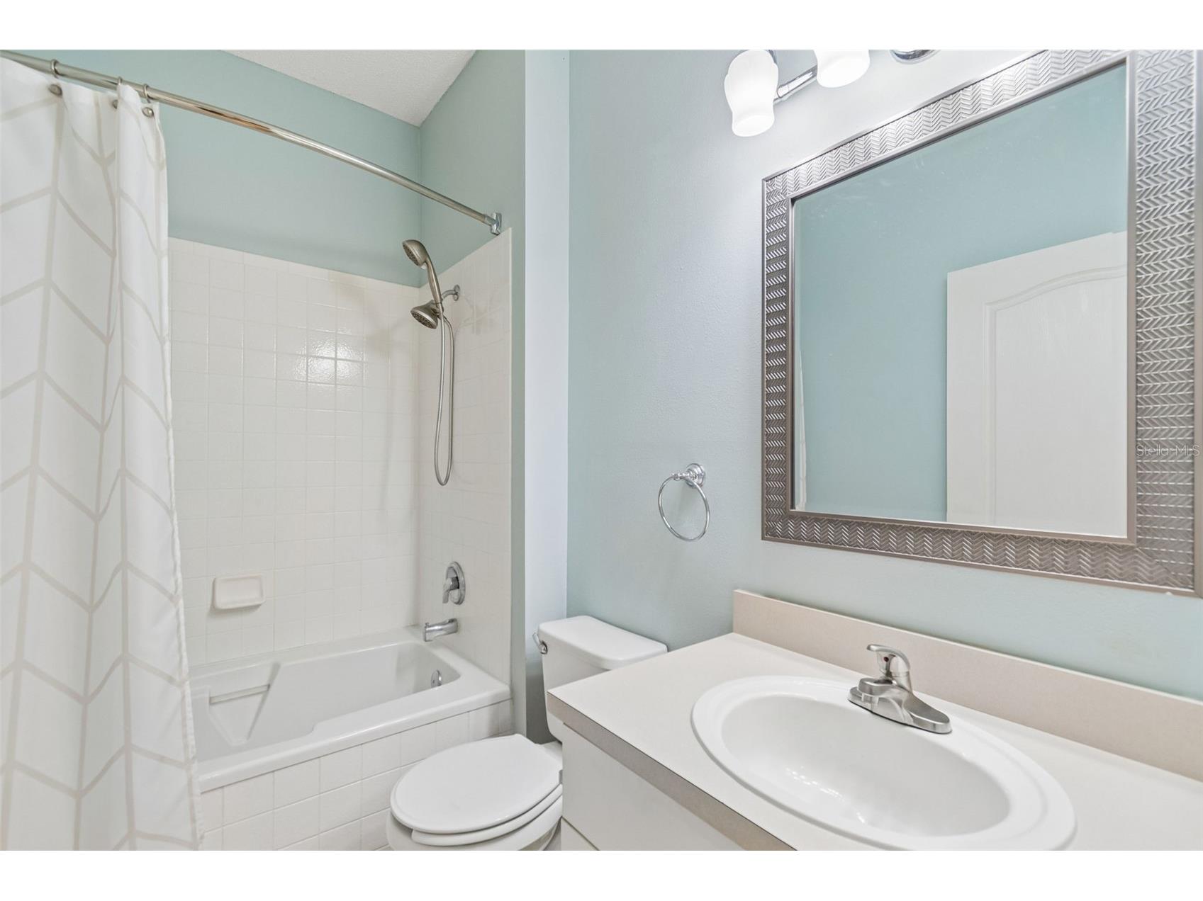 9828 Bridgeton Drive Tampa FL 33626 TB8523952 image38