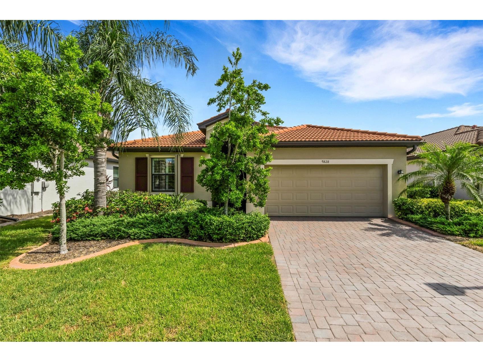 9828 Hilltop Drive Venice FL 34292 N6144832 image1