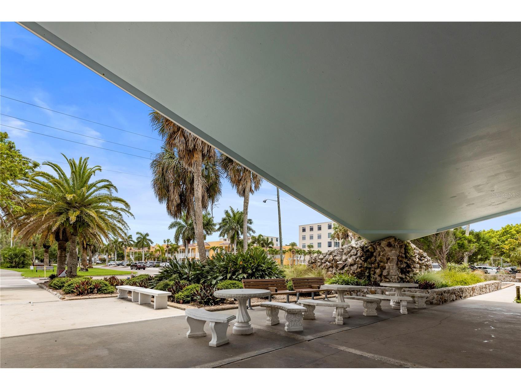 9828 Hilltop Drive Venice FL 34292 N6144832 image94