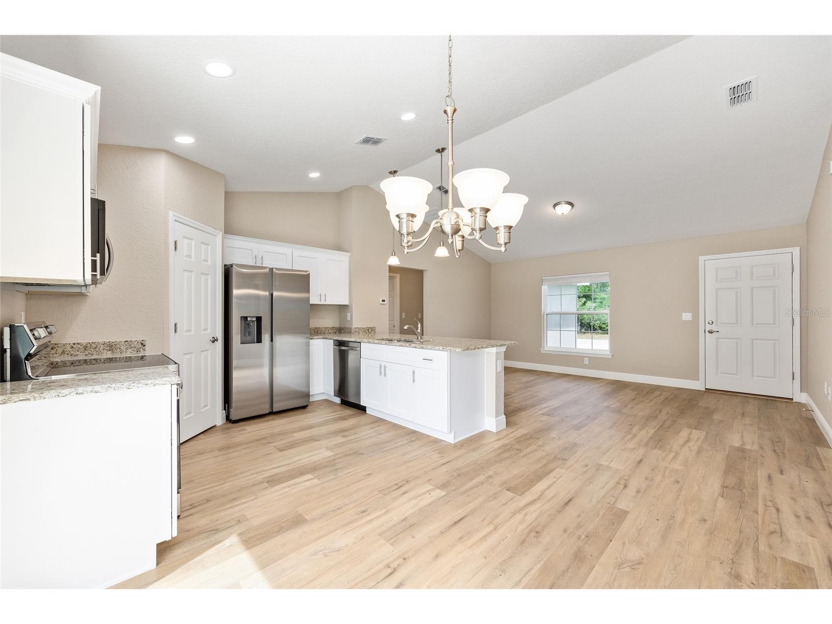 9828 N Country Club Way Citrus Springs FL 34434 OM725312 image8
