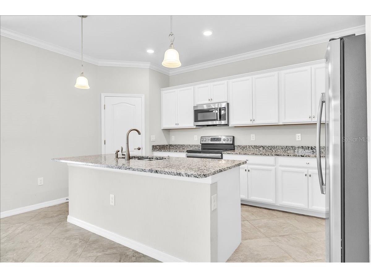 9829 Hilltop Drive Venice FL 34292 C7525630 image10