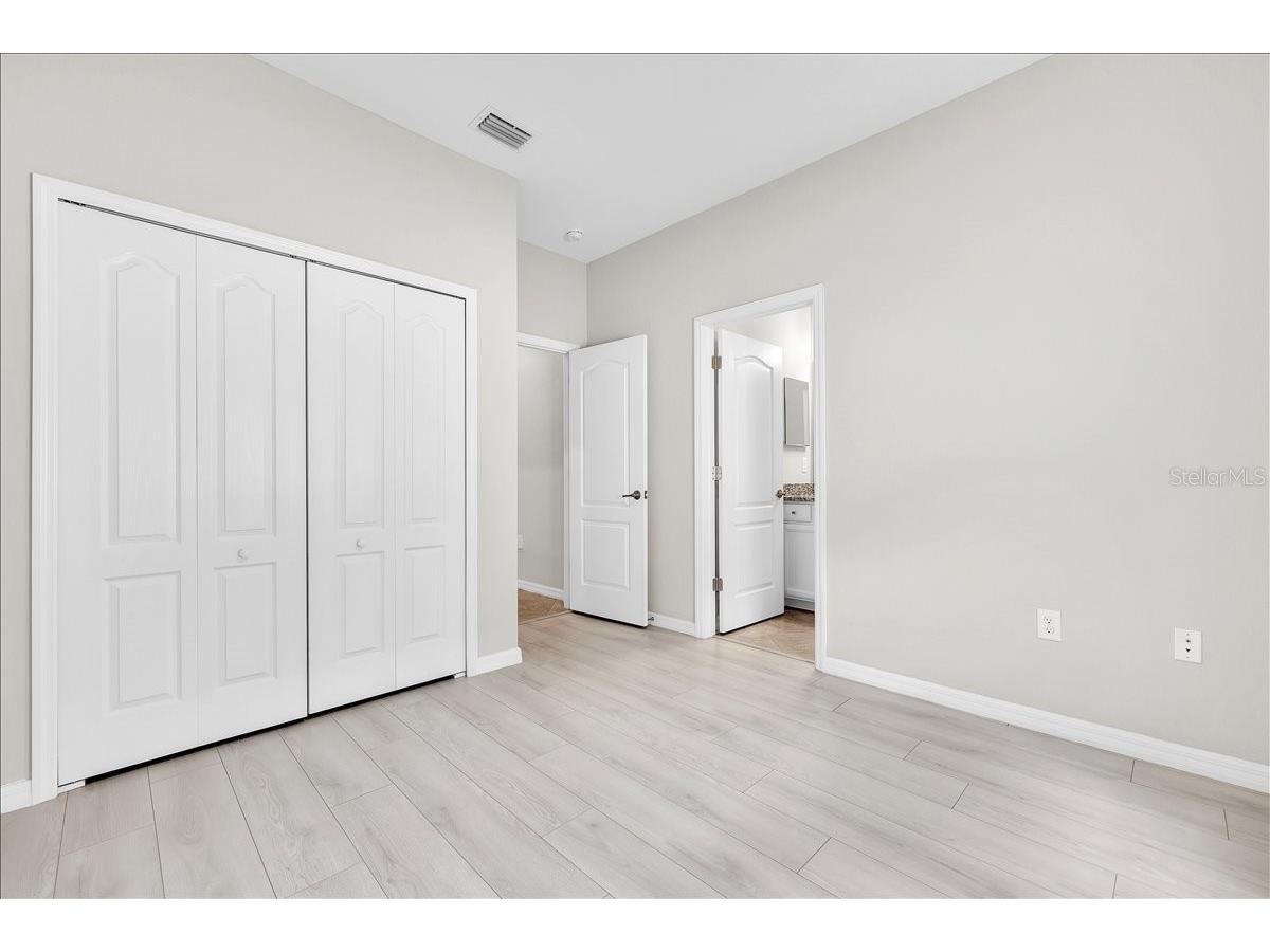 9829 Hilltop Drive Venice FL 34292 C7525630 image24