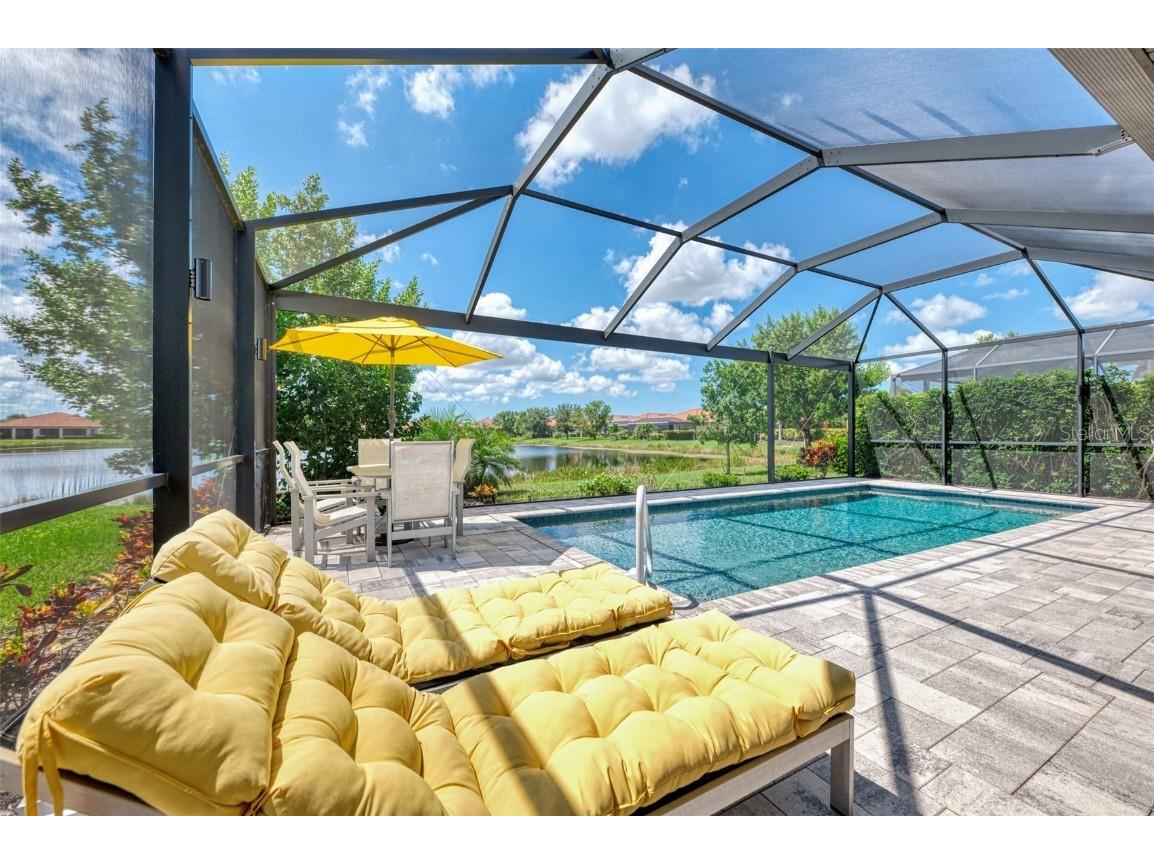 9829 Hilltop Drive Venice FL 34292 N6140069 image1