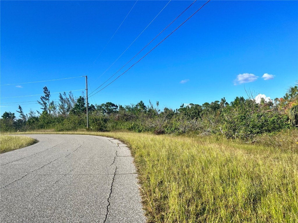 9829 Shelburne Circle Port Charlotte FL 33981 C7515179 image2