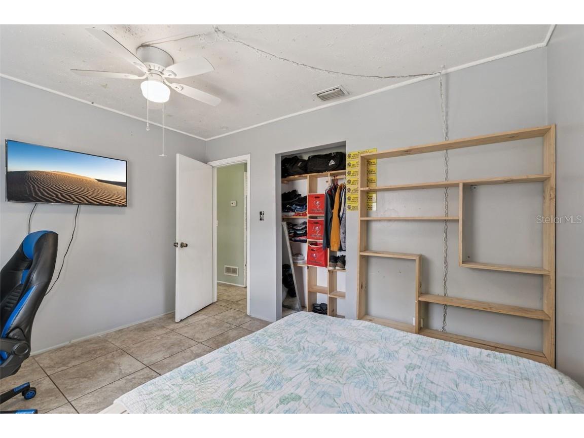 983 Brookwood Ct S Saint Petersburg FL 33707 TB8433333 image21