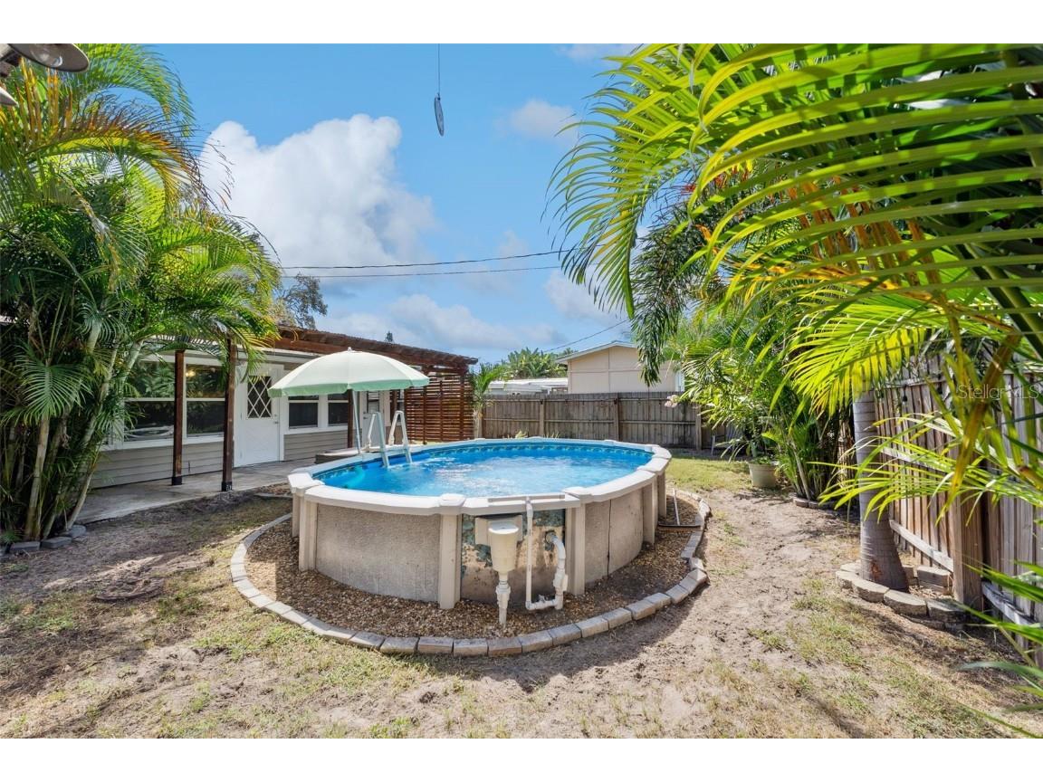 983 Brookwood Ct S Saint Petersburg FL 33707 TB8433333 image7