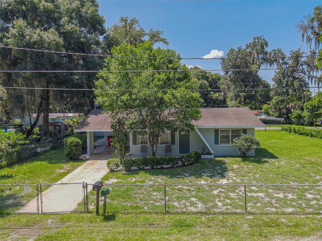 983 Cr 455 Lake Panasoffkee FL 33538 G5085288 image1