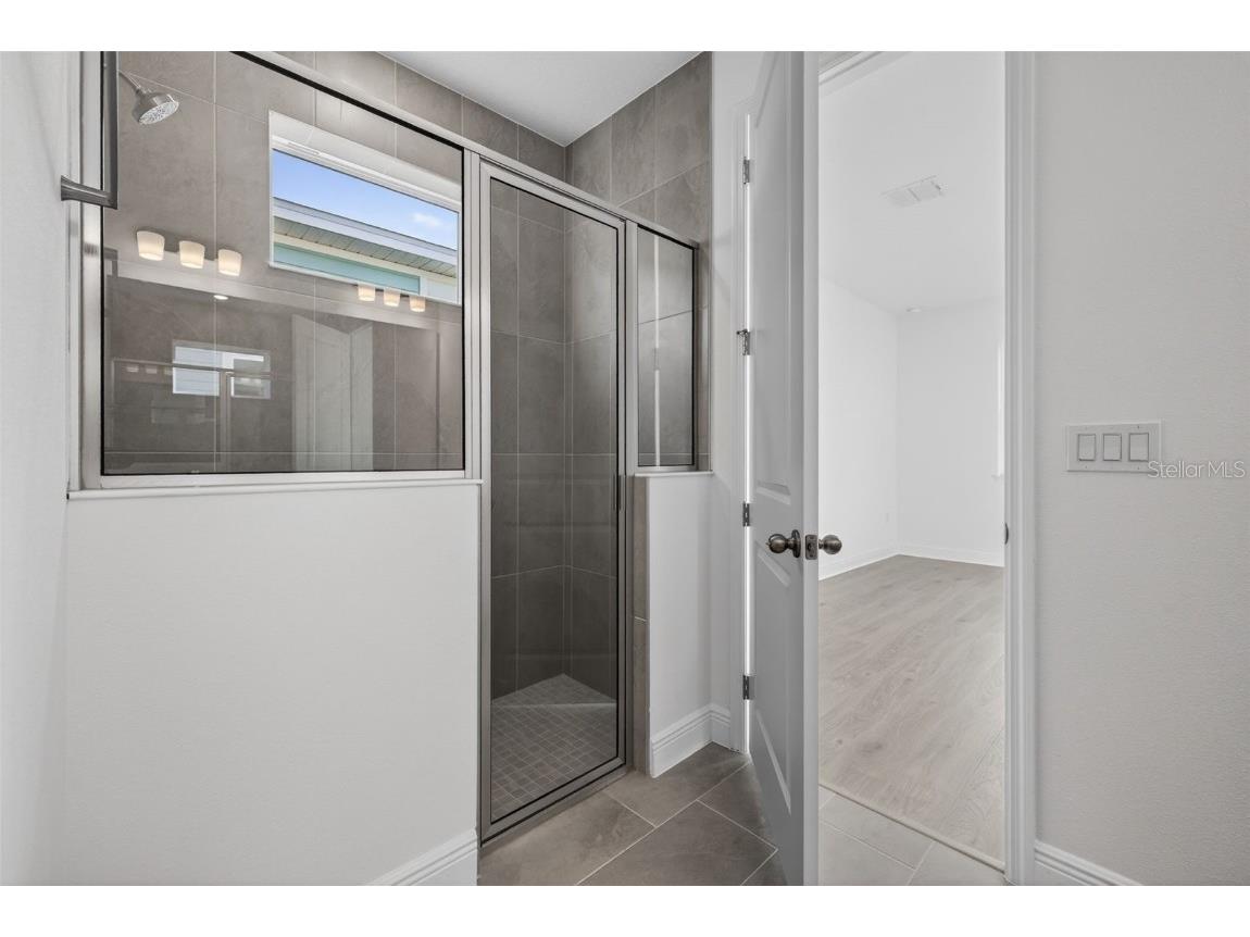 983 Fiesta Key Circle Lady Lake FL 32159 S5139228 image17